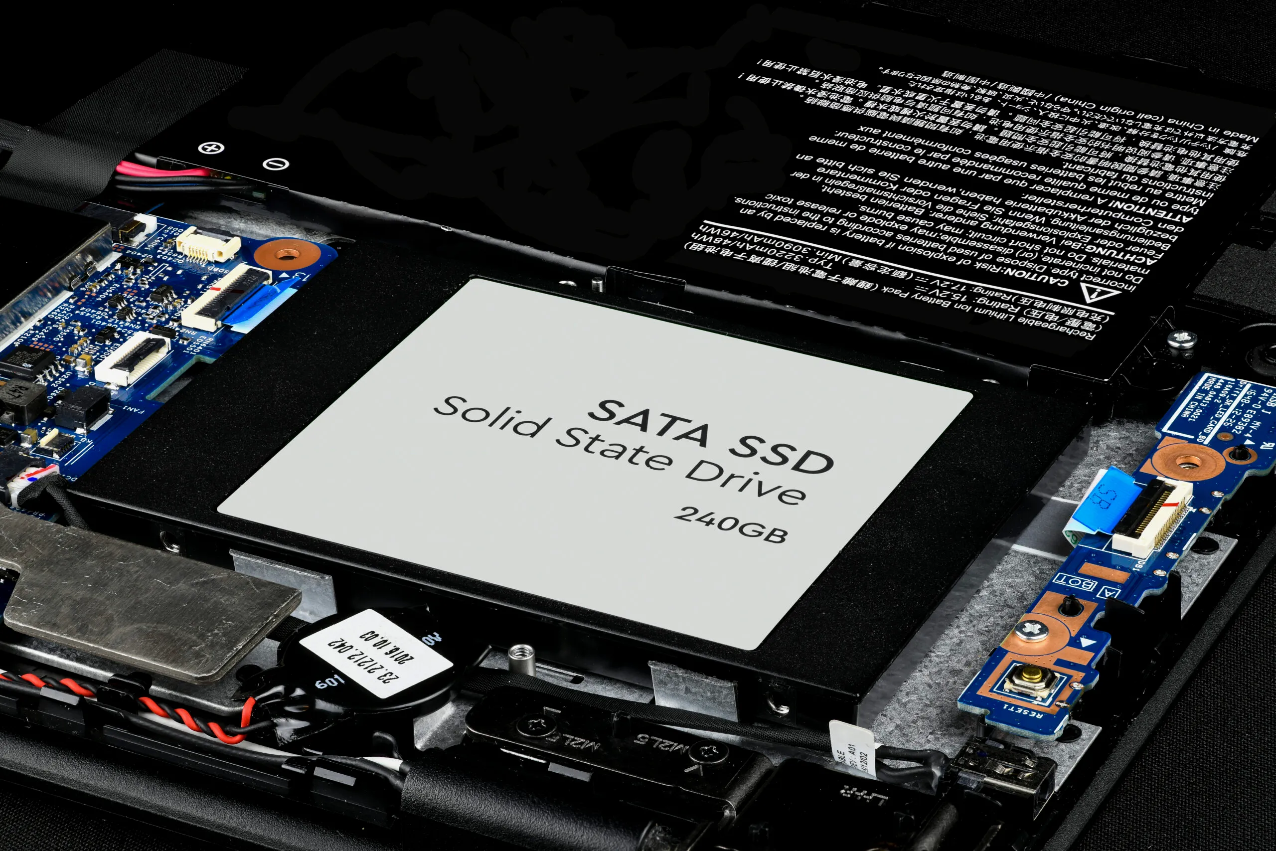 SSD-Festplatte für PC-Aufrüstung und Datenrettung
